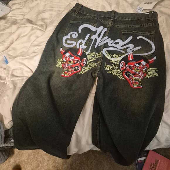 Ed Hardy - Picture 3 of 3